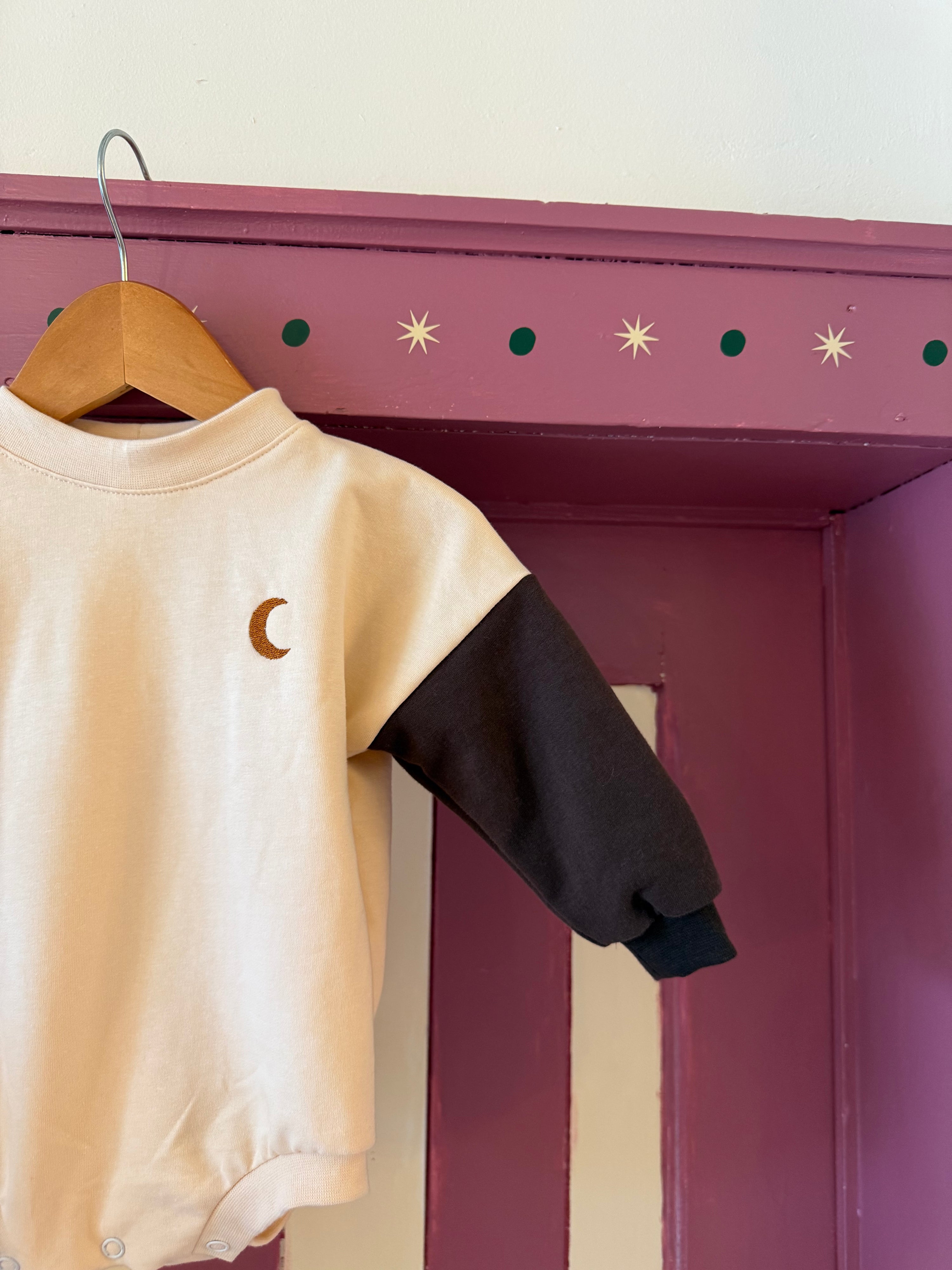 (Sweaterromper - moon colorblock bruin