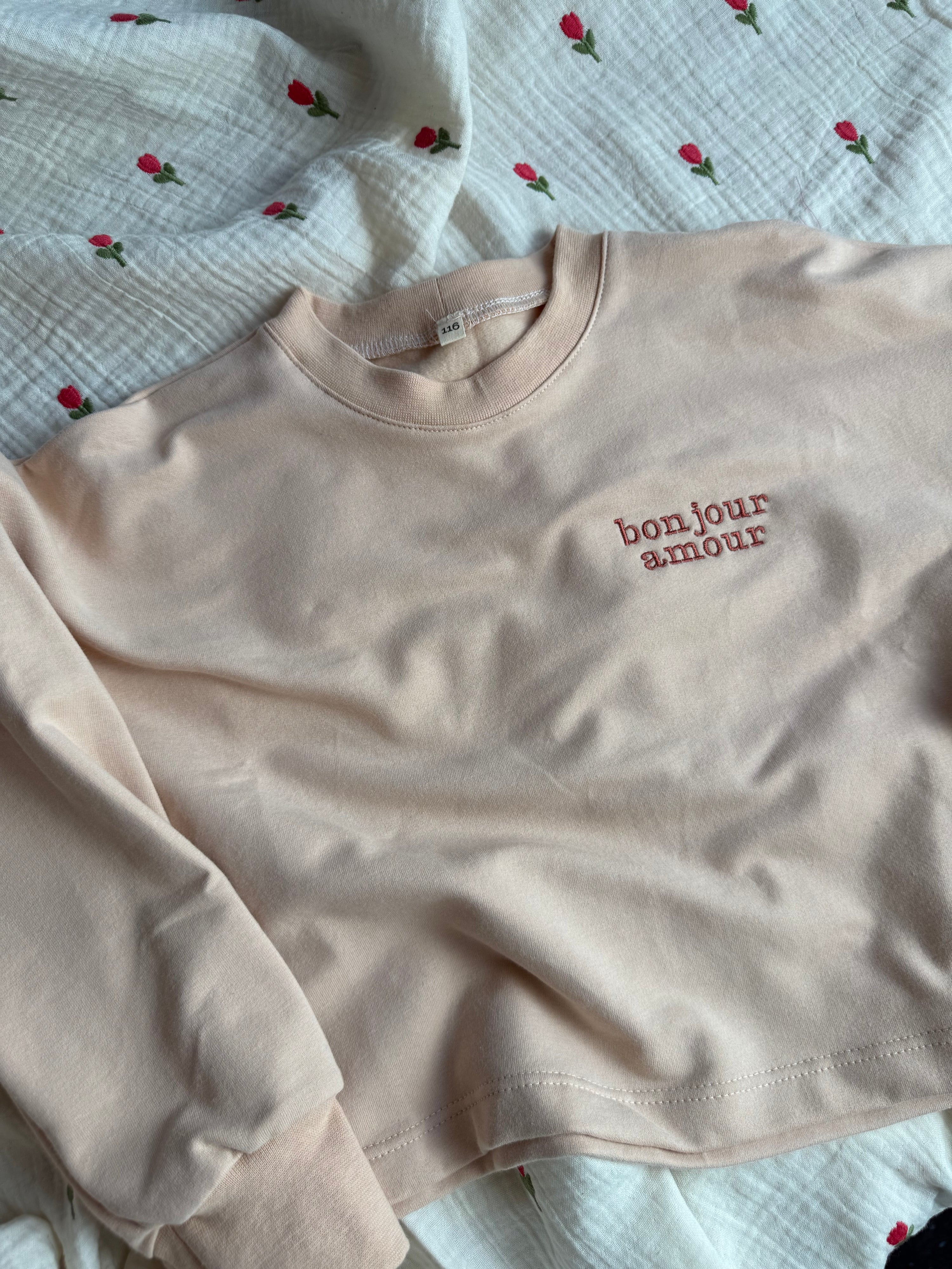 Sweater - bonjour amour