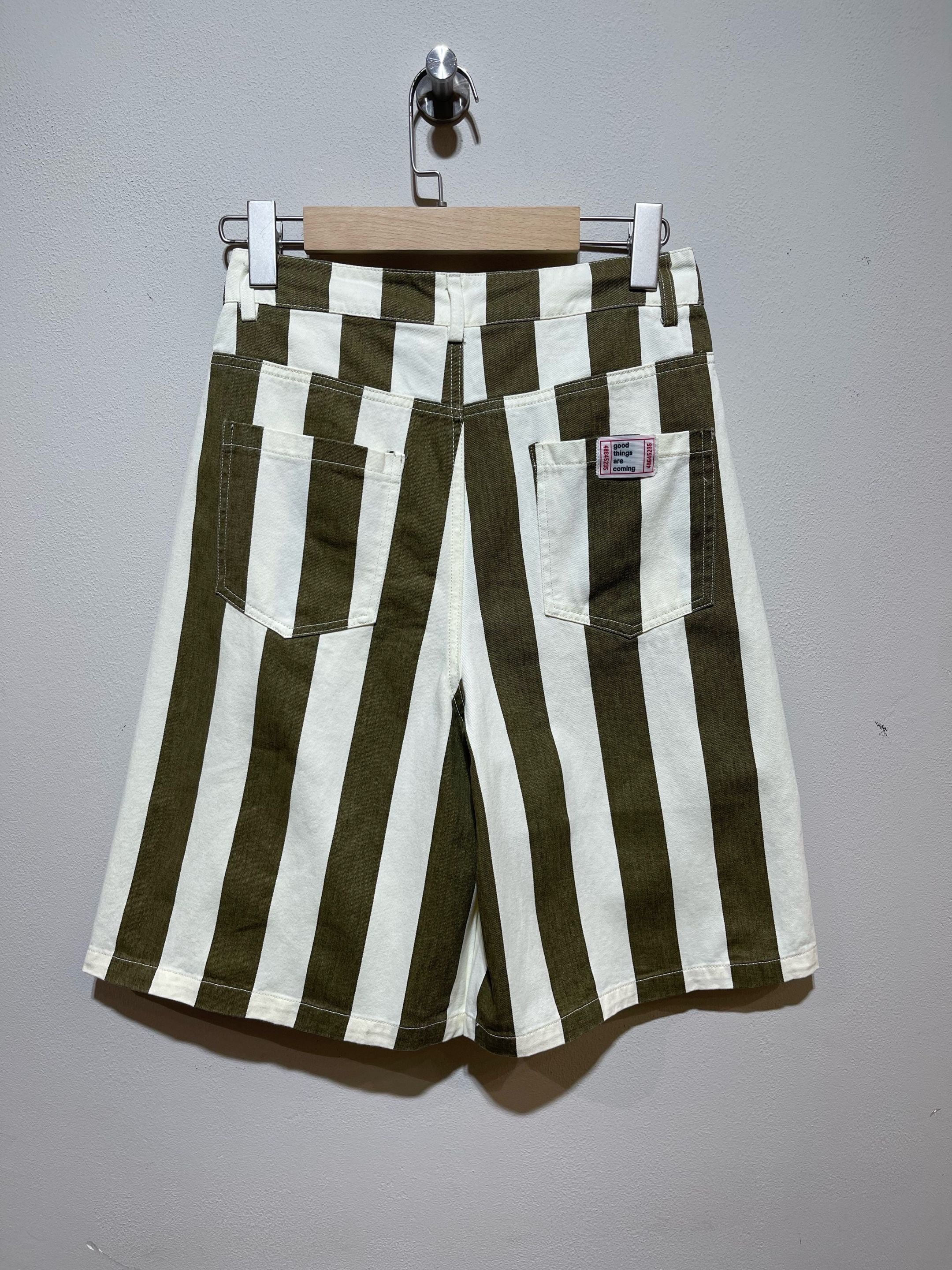 Short Kiki striped - green