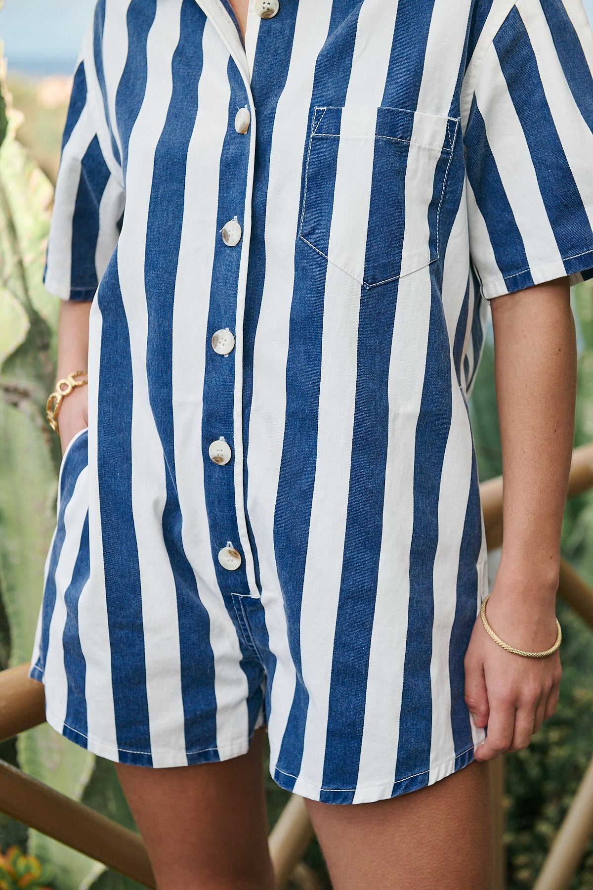 Onepiece - striped blue