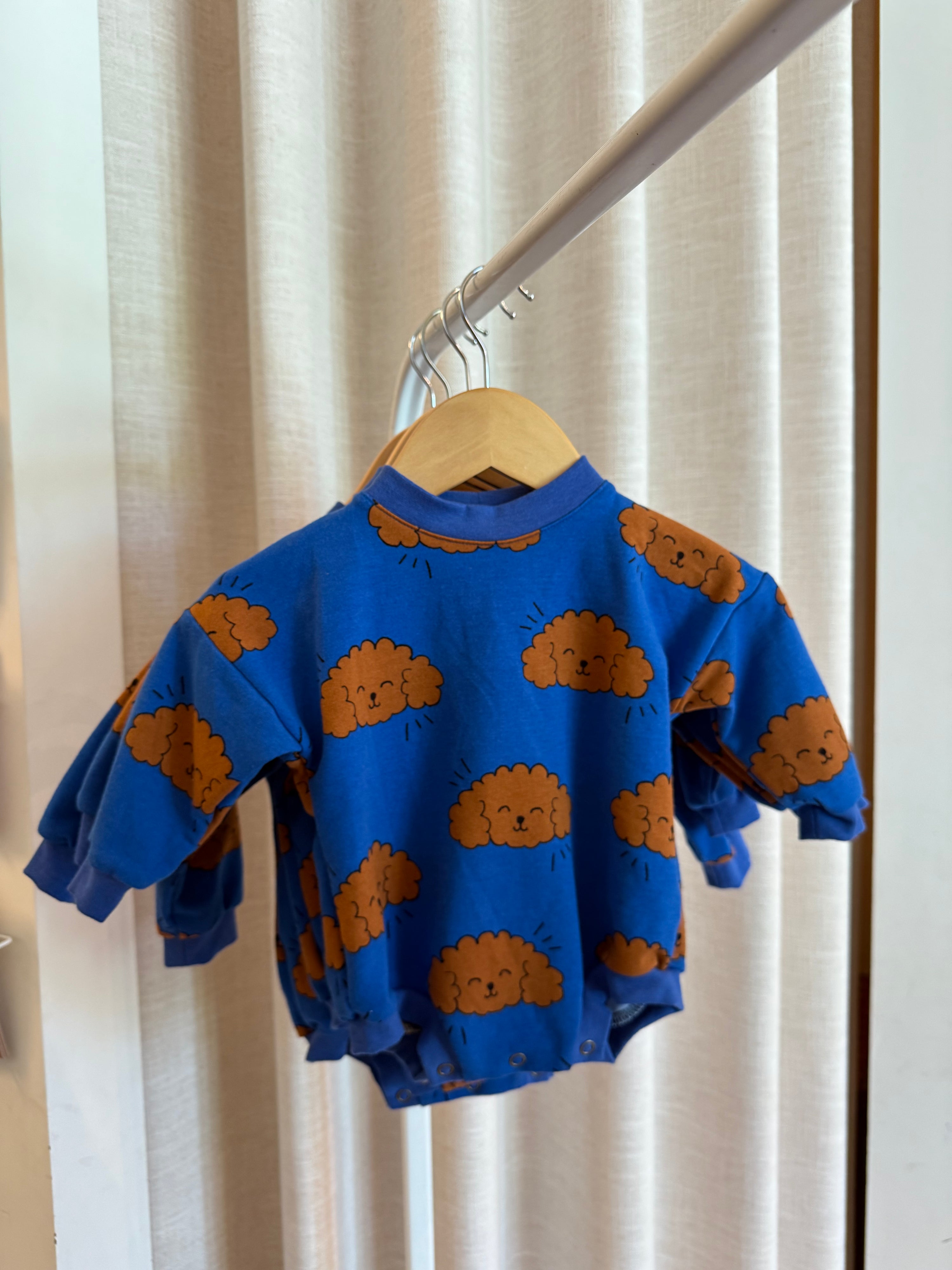 Sweaterromper - doggy blauw