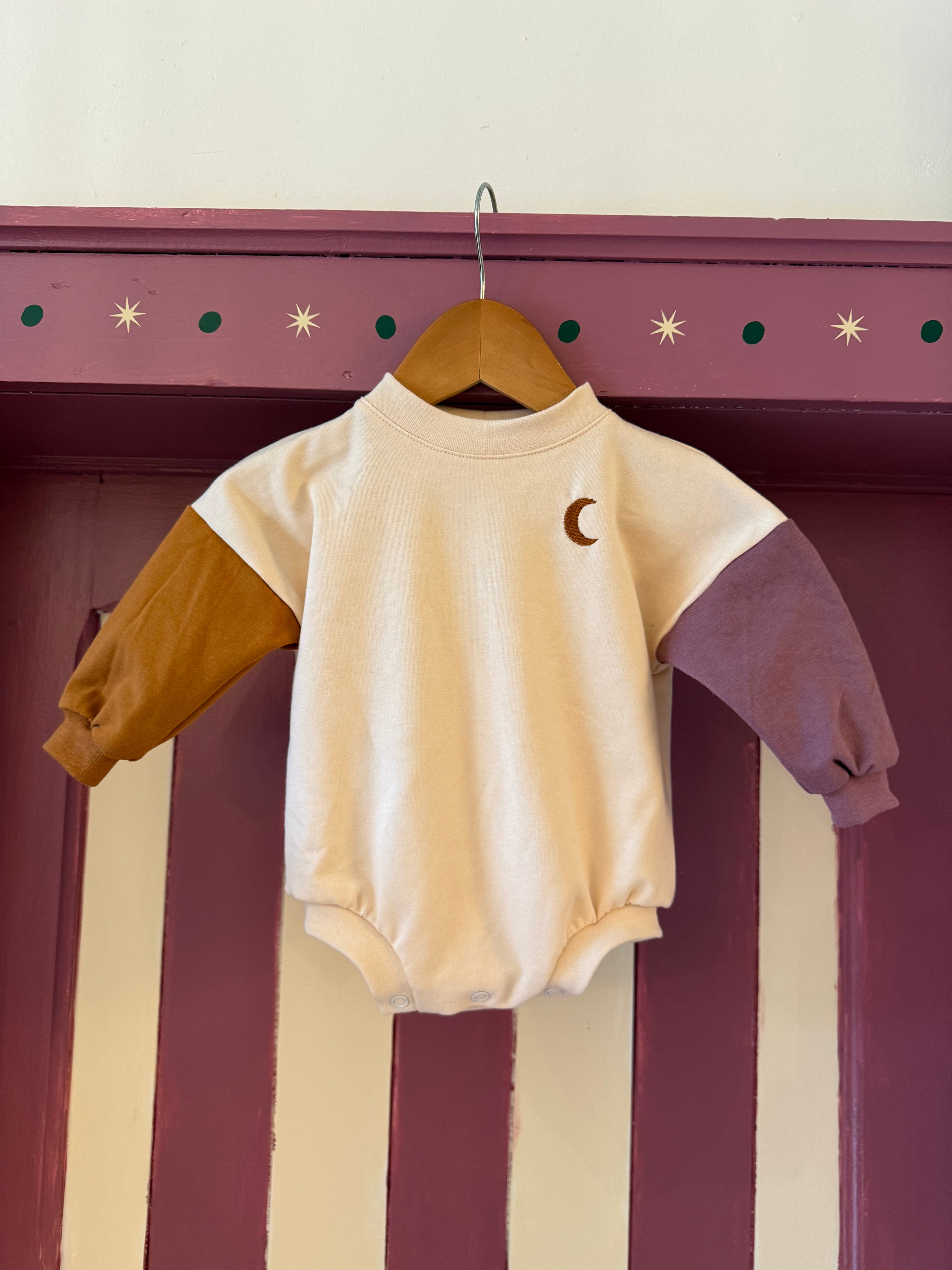 Sweaterromper - moon colorblock roze