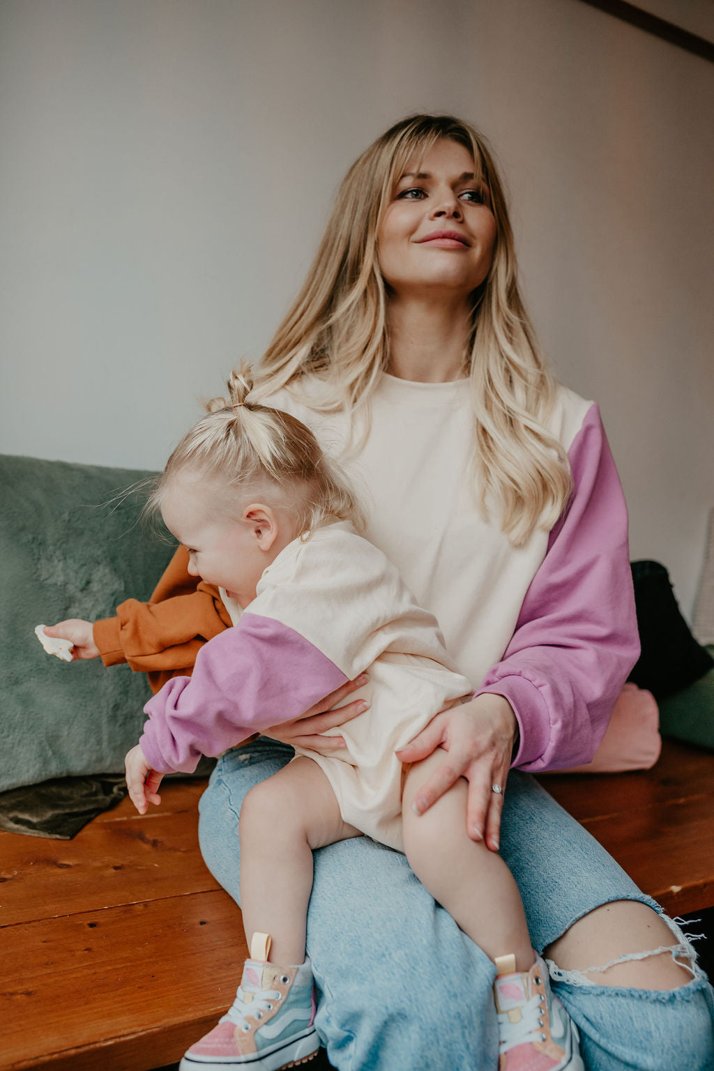 Sweaterromper - moon colorblock roze