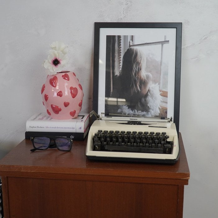 fc49e62f-e1e4-4d27-aeaf-f430ab79d9d6_700x700_fill.jpg