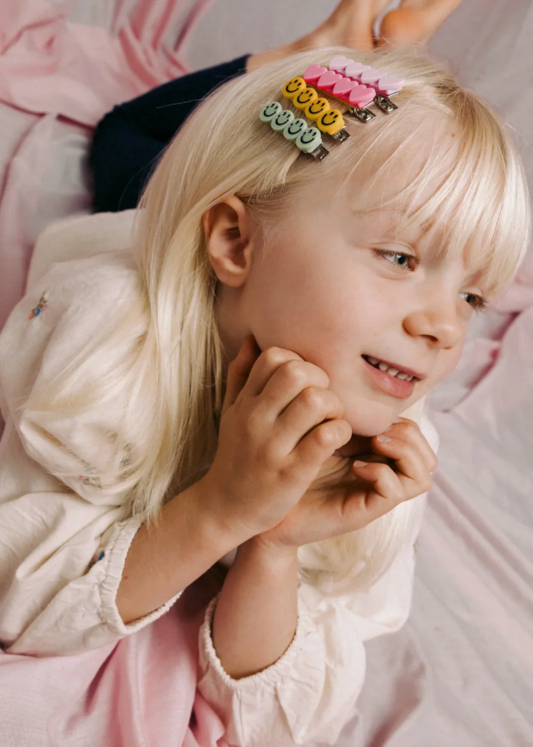 pluchekids_valentineraemansmileyhearts_1024x1024_2x_png_5f815938-fb43-419c-bb63-2142daab653e.webp